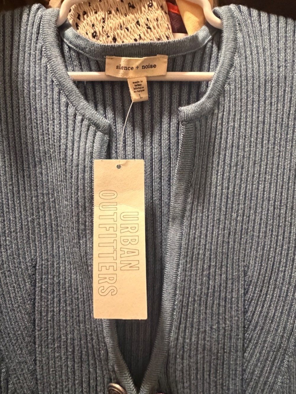 Vest - Picture 4 of 6